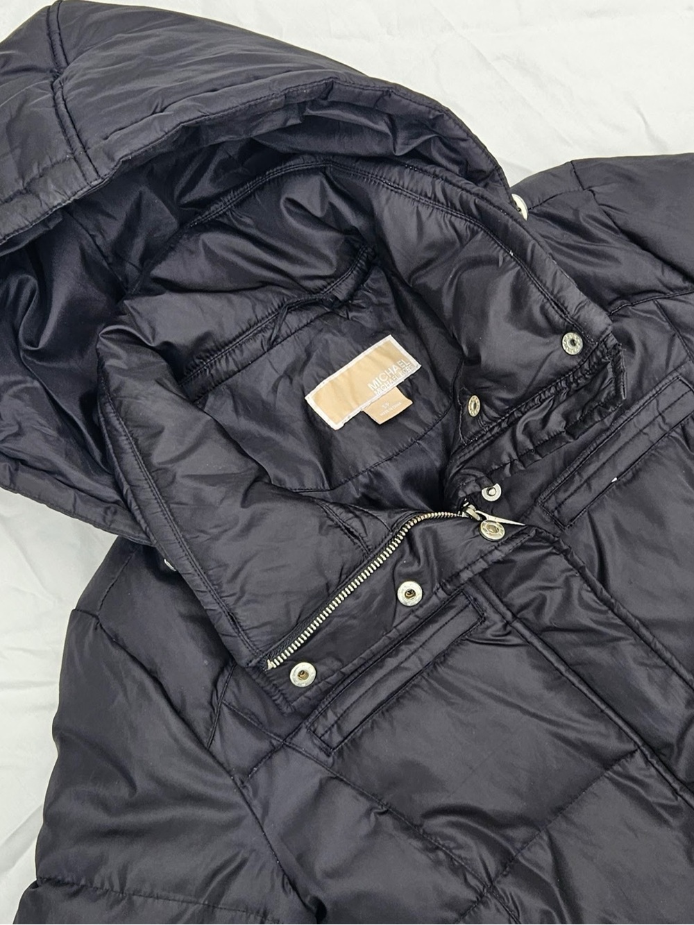 Michael Kors Long Black Puffer Jacket with Hood - Picture 5 of 16